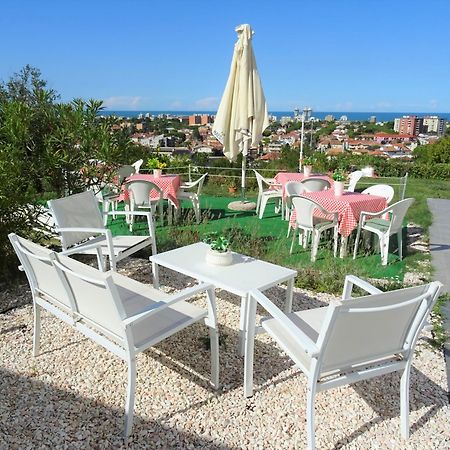 B&B Ca Bianca Ventisette Riccione Exterior foto